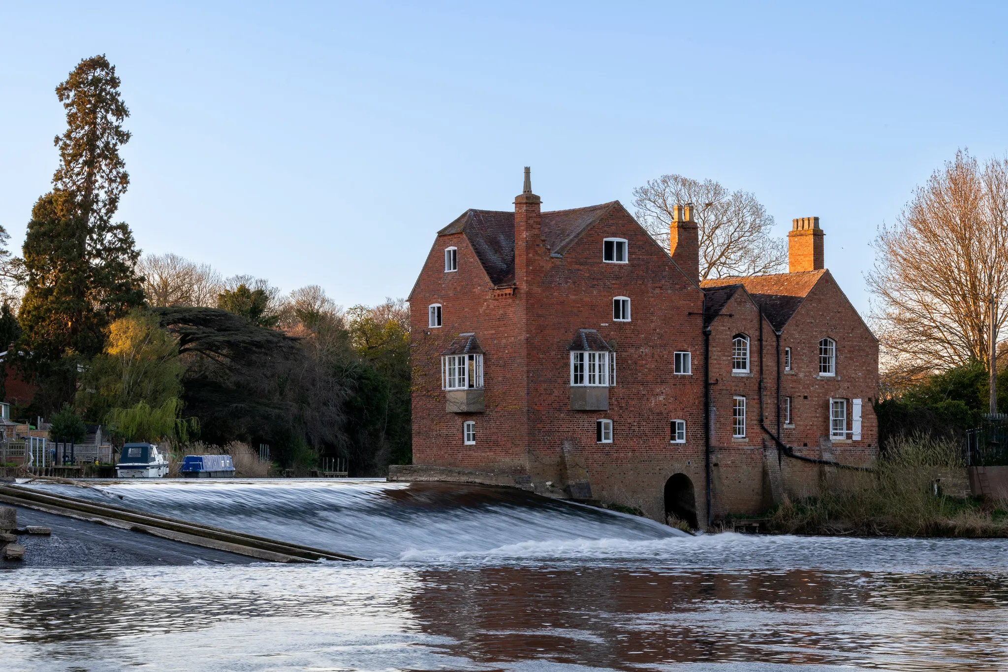 A Spontaneous Visit to Fladbury Mill